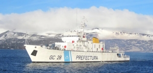 Prefectura Naval Argentina intercepta navíos extranjeros que navegaban sin permiso desde las Islas Malvinas