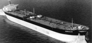 El hundimiento del buque mas grande en la historia: el petrolero Hercules